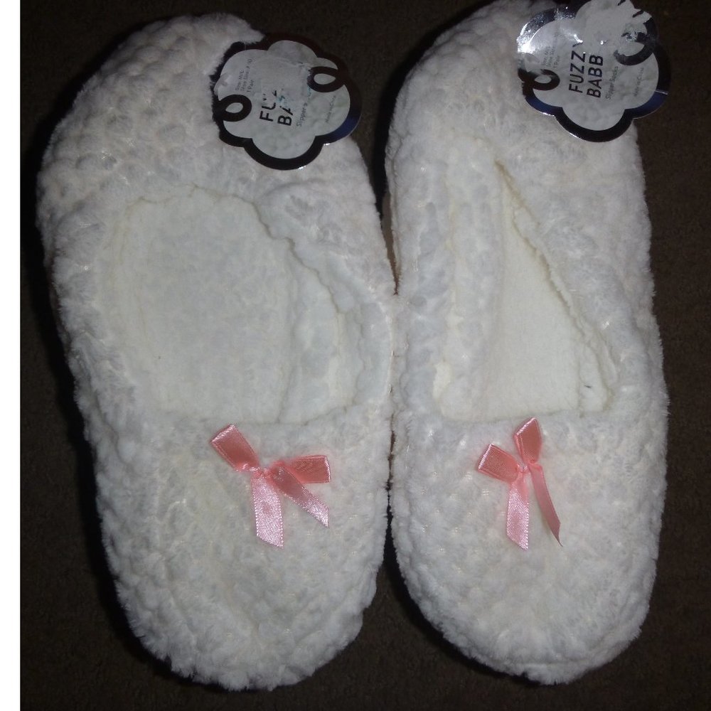 2 Pairs of Fuzzy Babba Loafer Slippers Size Med/Large 8 9 10 Grippers Cream  NWT